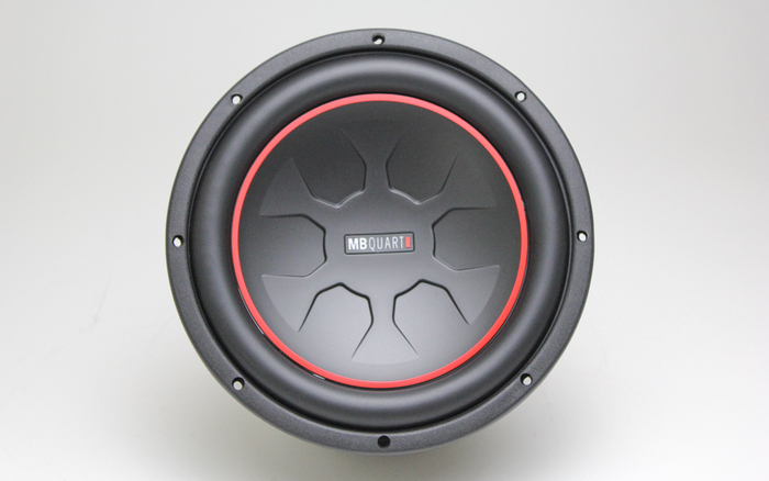 Автомобильный сабвуфер MB Quart RWM254 Автомобильный сабвуфер MB Quart RWM254